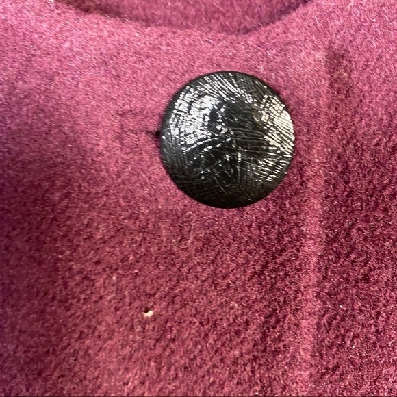 ST JOHN FOR NORDSTROM Purple with knit under each arm. One button closure Size 6 - Picture 3 of 8